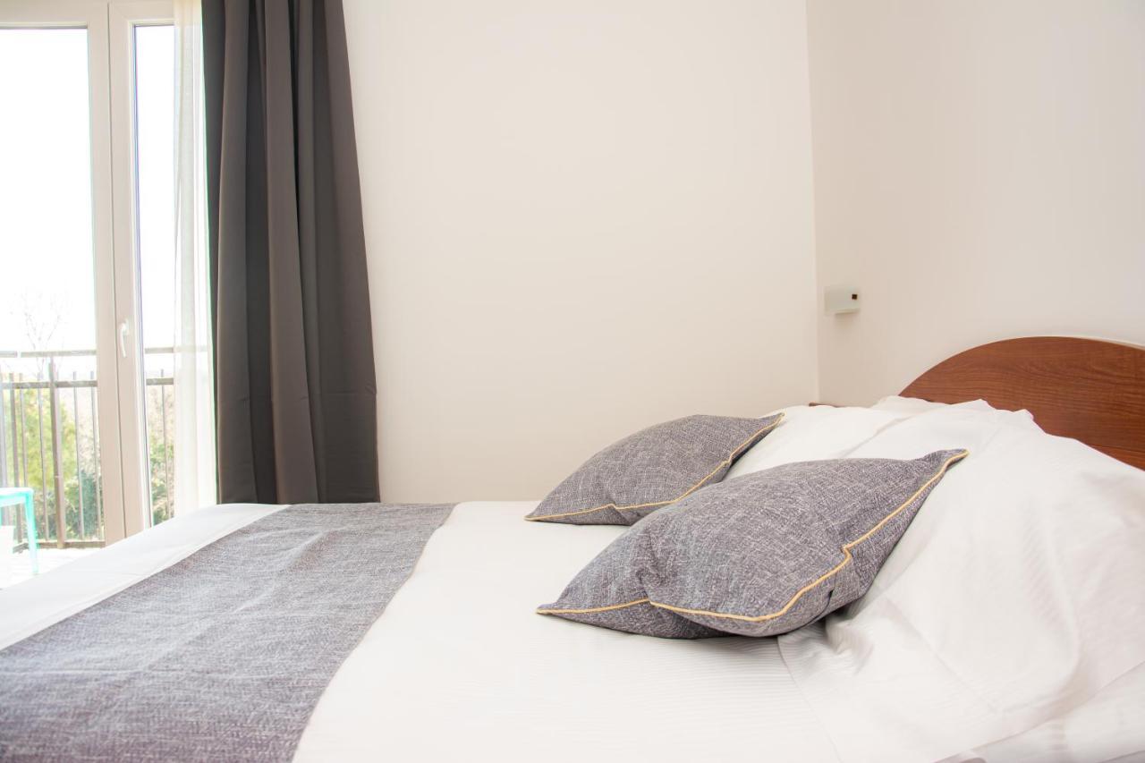 Nuova Barcaccia 3* Peschiera del Garda