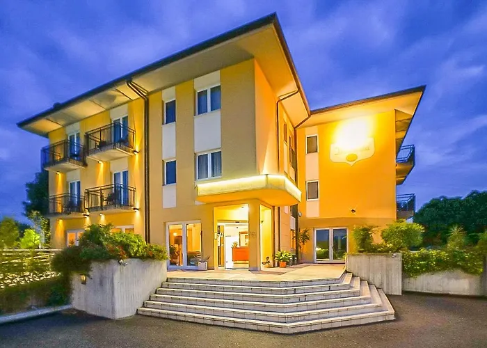 Hotel Nuova Barcaccia