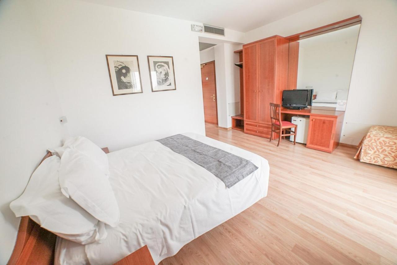 Nuova Barcaccia 3* Peschiera del Garda
