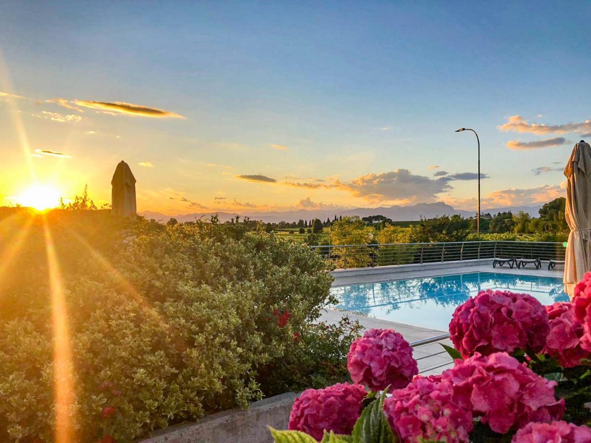 Hotel Nuova Barcaccia 3*